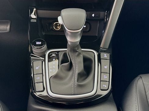 New 2026 Kia Seltos EX image 17