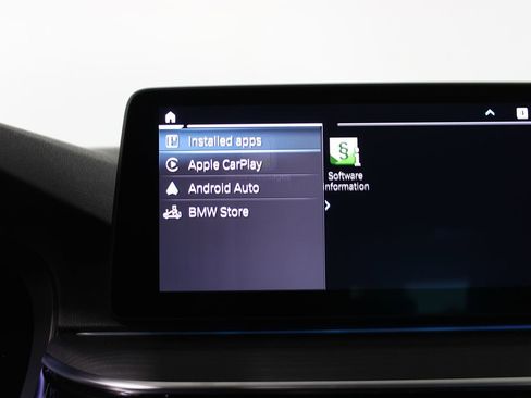 Used 2023 BMW 530e w/ M Sport Package image 17