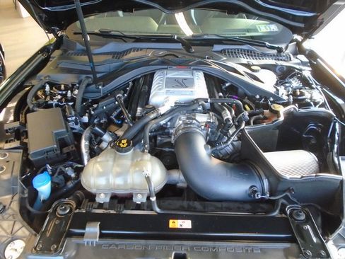 Used 2020 Ford Mustang Shelby GT500 w/ Technology Package image 42