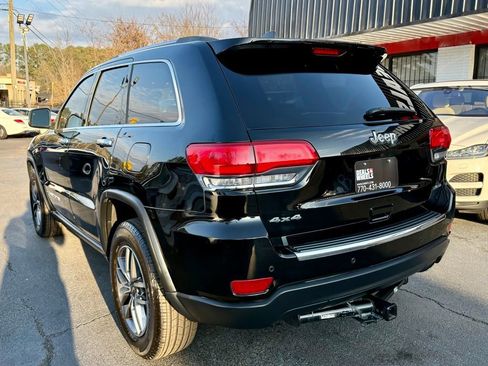 Used 2019 Jeep Grand Cherokee Limited image 10