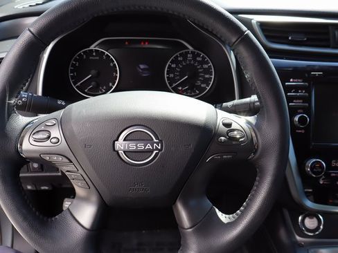 Used 2024 Nissan Murano SV image 31