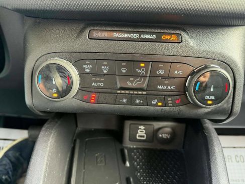 Used 2023 Ford Bronco Sport Outer Banks w/ Tech Package AWD/4WD image 11