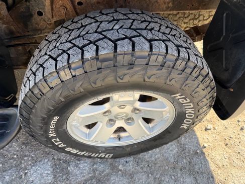 Used 2006 Dodge Dakota Laramie w/ TRX4 Off Road Group image 12