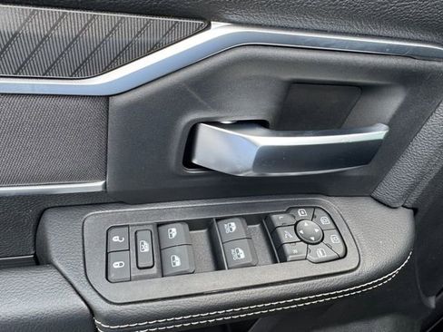 New 2026 RAM 2500 Big Horn AWD/4WD image 42