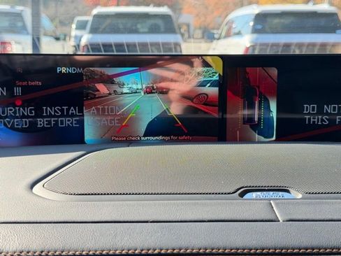 New 2025 Lincoln Navigator L Black Label image 16