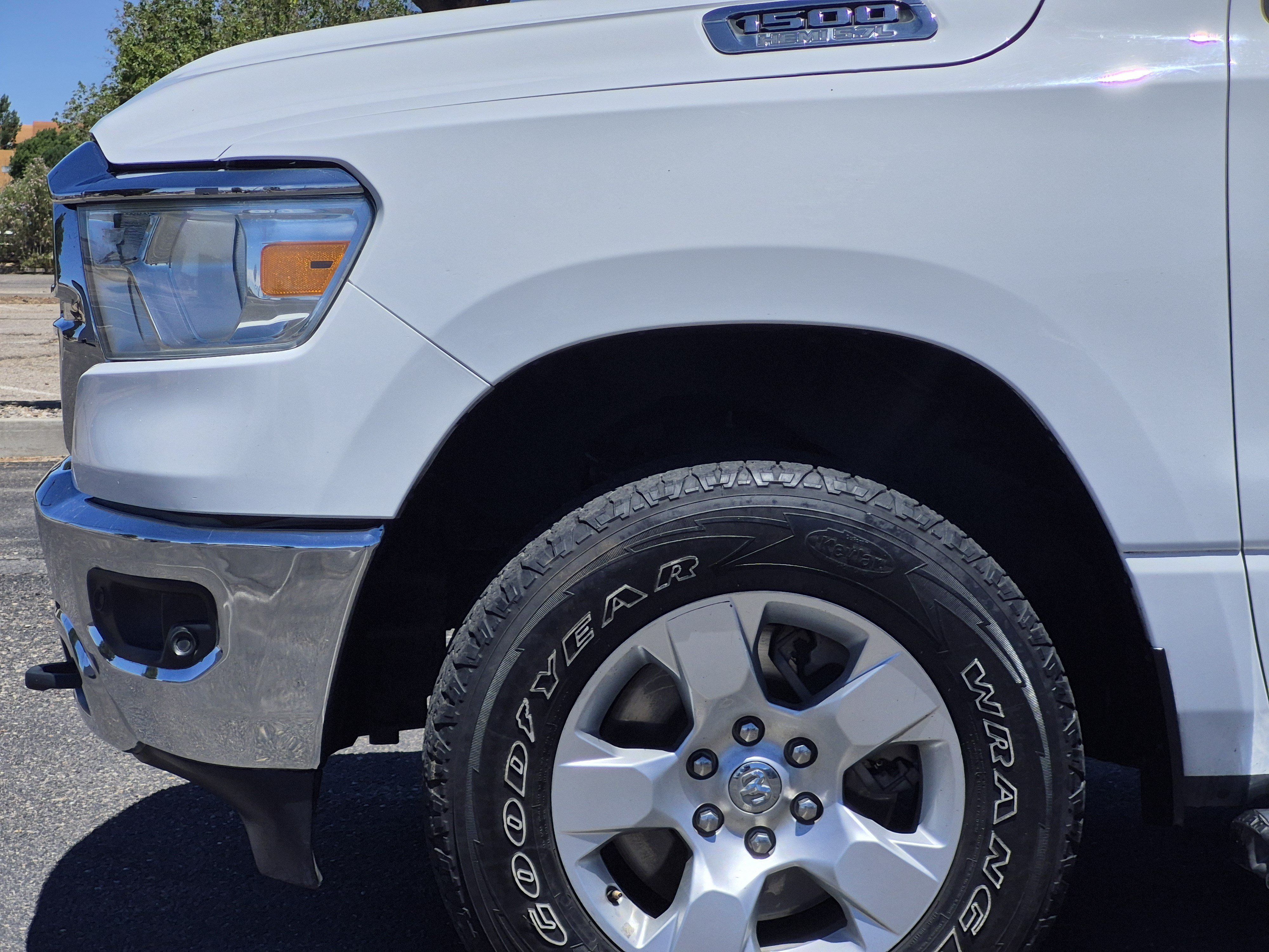 Used 2022 RAM 1500 Big Horn AWD/4WD image 6