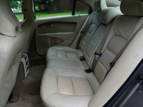 Used 2009 Volvo S80 T6 image 12