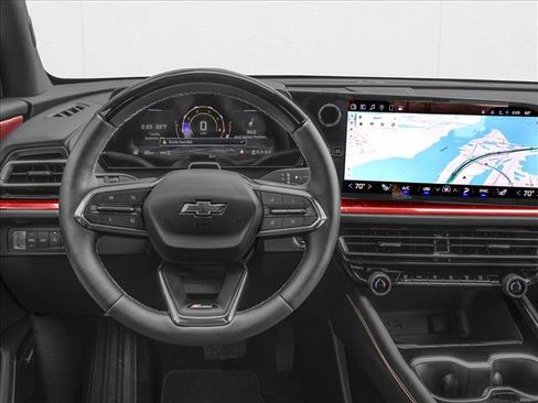 New 2027 Chevrolet Traverse Z71 w/ Driver Confidence Package AWD/4WD image 4