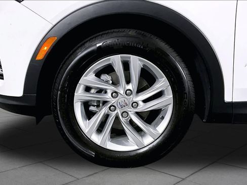 Used 2024 Buick Envista Preferred w/ Convenience I Package FWD image 10