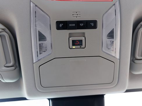 Certified 2025 Toyota RAV4 XLE image 27