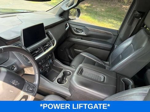 Used 2021 Chevrolet Suburban Z71 w/ Rear Media and Nav Package AWD/4WD image 6