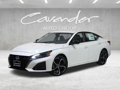 New 2025 Nissan Altima 2.5 SR