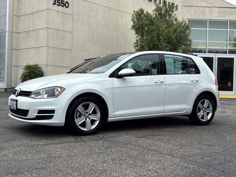 Used 2017 Volkswagen Golf S FWD image 20