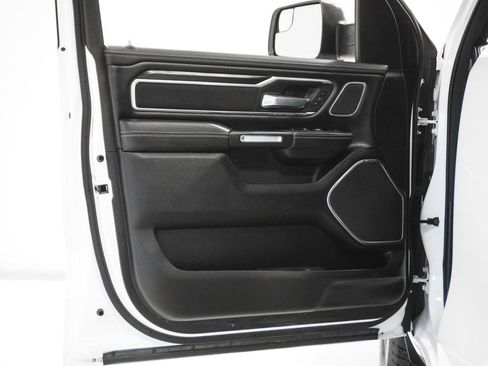 Used 2023 RAM 1500 Laramie image 18