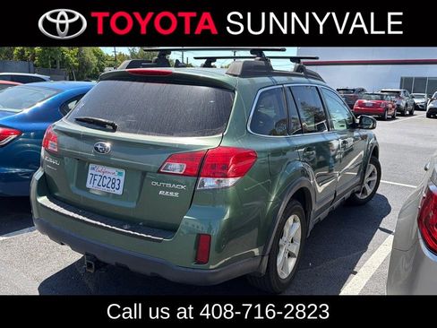 Used 2014 Subaru Outback 2.5i Premium w/ Moonroof Package AWD/4WD image 2