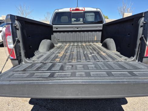 Used 2019 GMC Canyon SLE w/ Driver Alert Package image 20