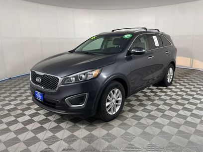 Used 2016 Kia Sorento FWD w/ LX Convenience Package