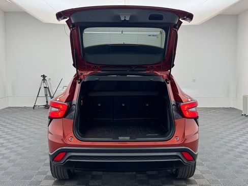 Used 2024 Chevrolet Trax RS w/ Driver Confidence Package image 10