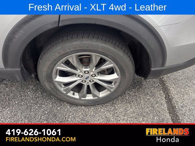 Used 2022 Ford Explorer XLT w/ Equipment Group 202A AWD/4WD image 11