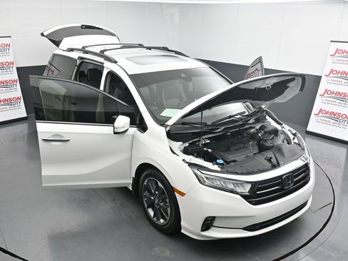 Used 2023 Honda Odyssey Elite image 49