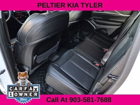 Used 2023 Jeep Grand Cherokee Limited w/ Black Appearance Package image 28