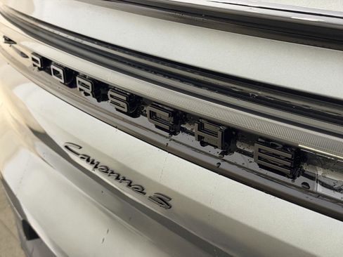 New 2026 Porsche Cayenne S image 25