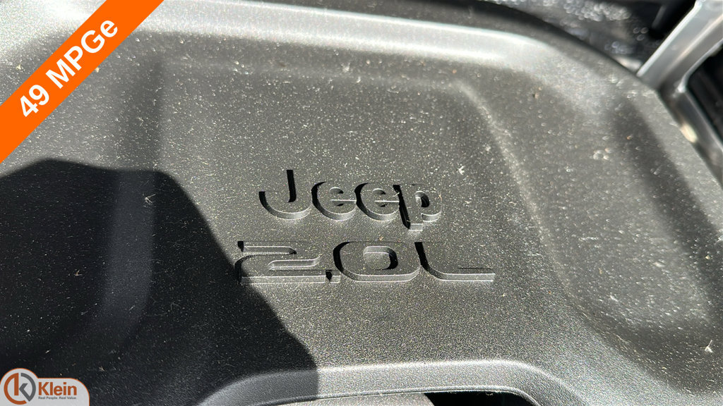Used 2025 Jeep Wrangler Unlimited Sahara AWD/4WD image 34