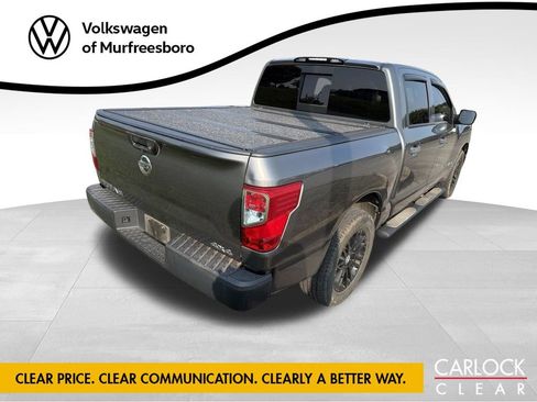 Used 2019 Nissan Titan S AWD/4WD image 3