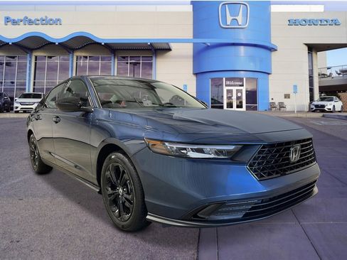 New 2025 Honda Accord SE image 8