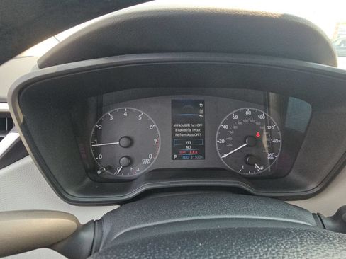 Certified 2025 Toyota Corolla LE w/ LE Premium Package FWD image 15