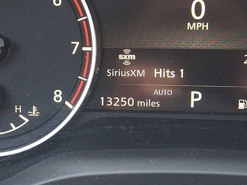 Used 2023 Nissan Rogue SV AWD/4WD image 13