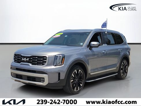 Certified 2025 Kia Telluride SX w/ SX Captain's Chair Package FWD image 3