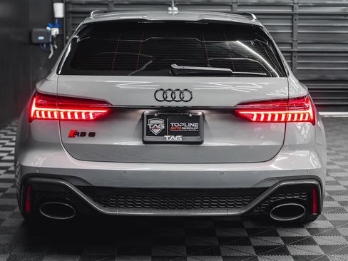Used 2021 Audi RS 6 w/ Carbon Optic Package AWD/4WD image 21