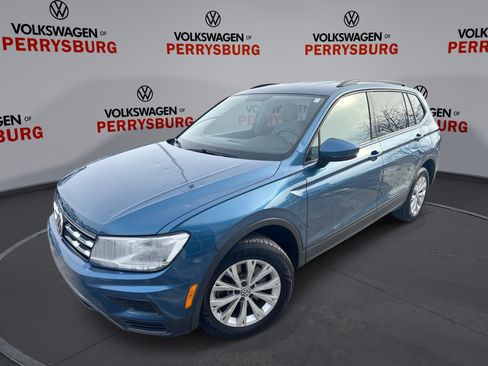 Used 2020 Volkswagen Tiguan S image 1