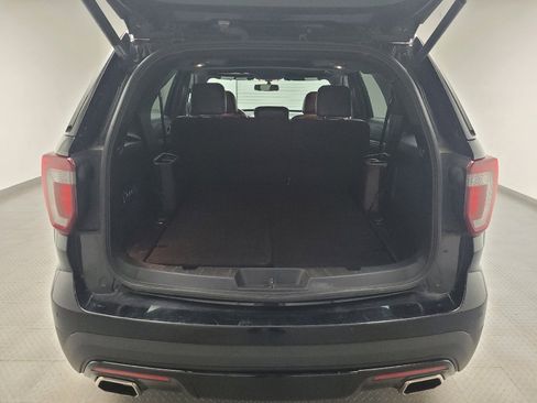 Used 2017 Ford Explorer Sport w/ Equipment Group 401A AWD/4WD image 29