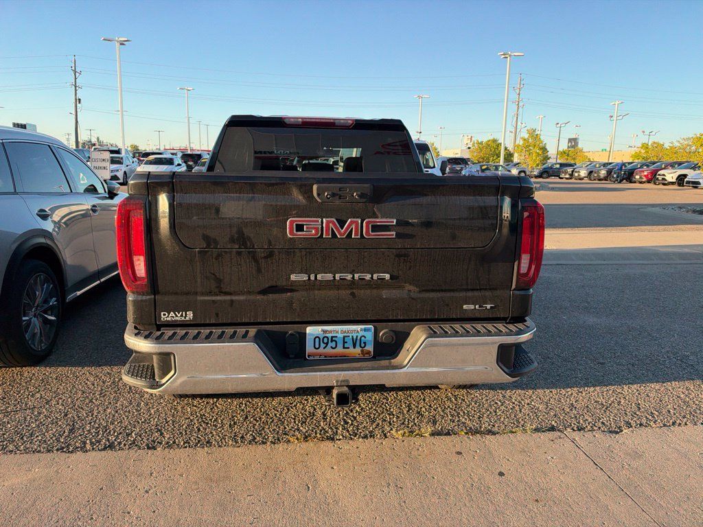 Used 2024 GMC Sierra 1500 SLT RWD image 4
