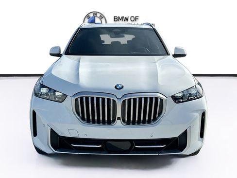 Used 2025 BMW X5 xDrive40i w/ Climate Comfort Package AWD/4WD image 2
