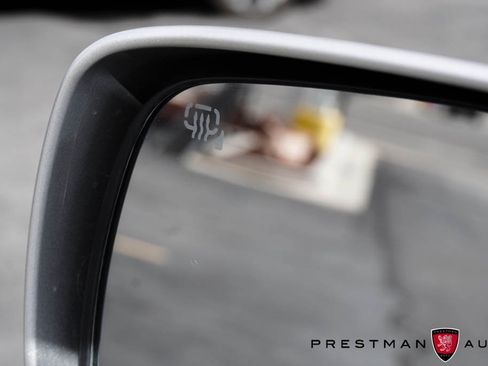 Used 2021 Nissan Frontier PRO-4X w/ Pro-4x Utility Package image 26