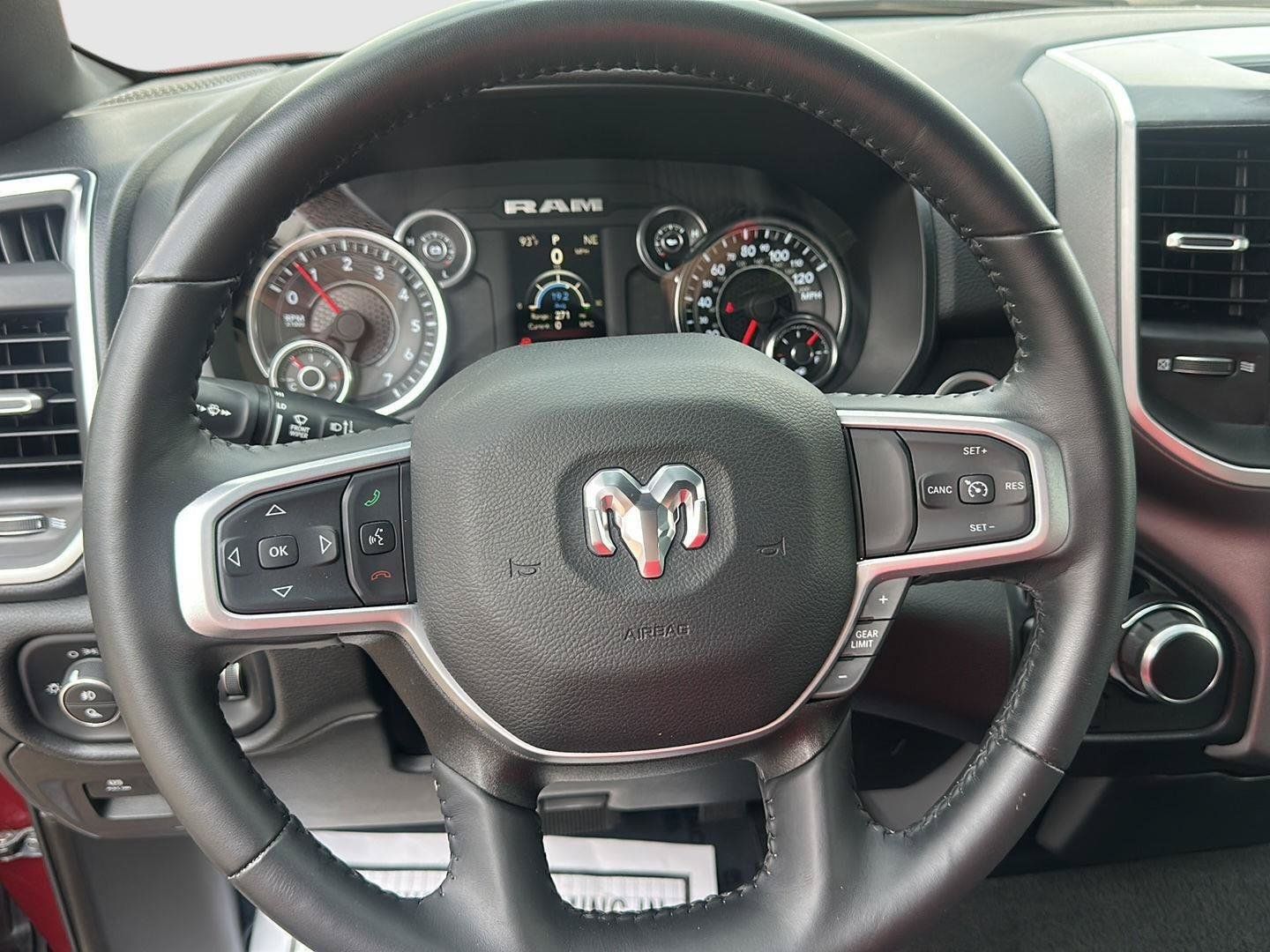 Used 2024 RAM 1500 Big Horn AWD/4WD image 12