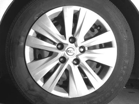 Used 2025 Nissan Sentra S image 12