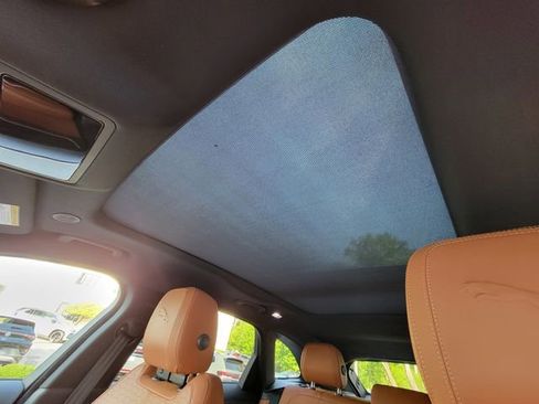 Used 2025 Jaguar F-PACE R-Dynamic S AWD/4WD image 40