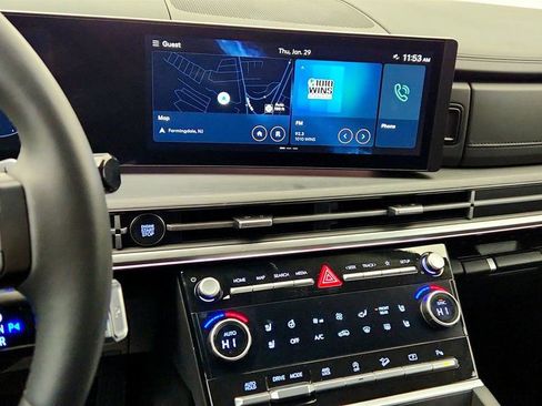 Used 2024 Hyundai Santa Fe Limited image 17