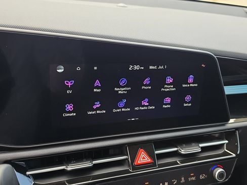 New 2026 Kia Niro Wind FWD image 23