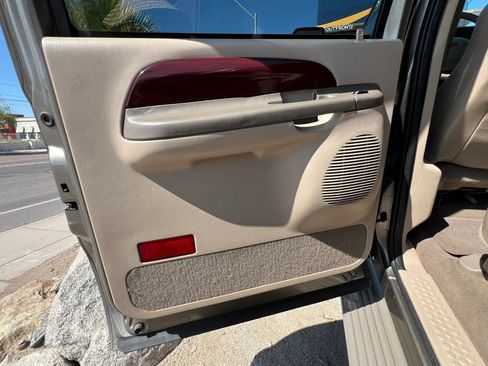 Used 2003 Ford Excursion Limited AWD/4WD image 17