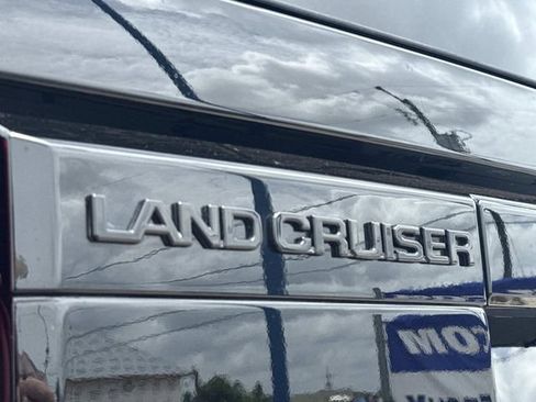 Used 2025 Toyota Land Cruiser w/ Premium Package AWD/4WD image 15