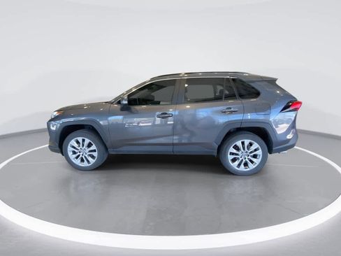 Used 2025 Toyota RAV4 XLE Premium w/ Weather Package AWD/4WD image 5