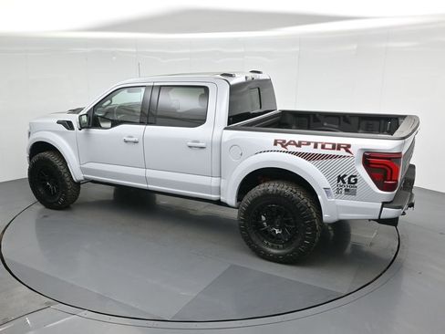 Used 2025 Ford F150 Raptor AWD/4WD image 46