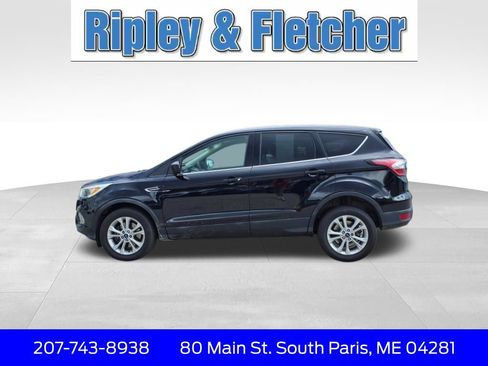 Used 2017 Ford Escape SE image 8