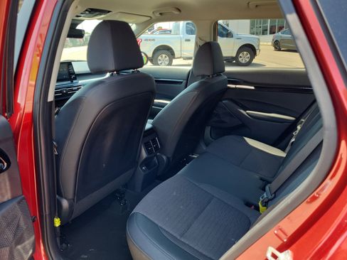 Used 2023 Kia Seltos S FWD image 13