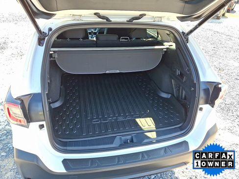 Certified 2025 Subaru Outback Premium w/ Popular Package #1A AWD/4WD image 44